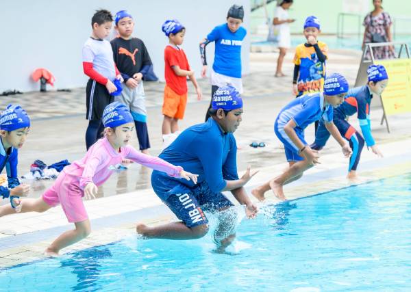 The First Five Skills Every Beginner Swimmer Should Master